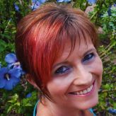 Eriana - Medium & Channeling - Blockadenlösung - Arbeitssuche - Familie & Kinder - Weiterbildung